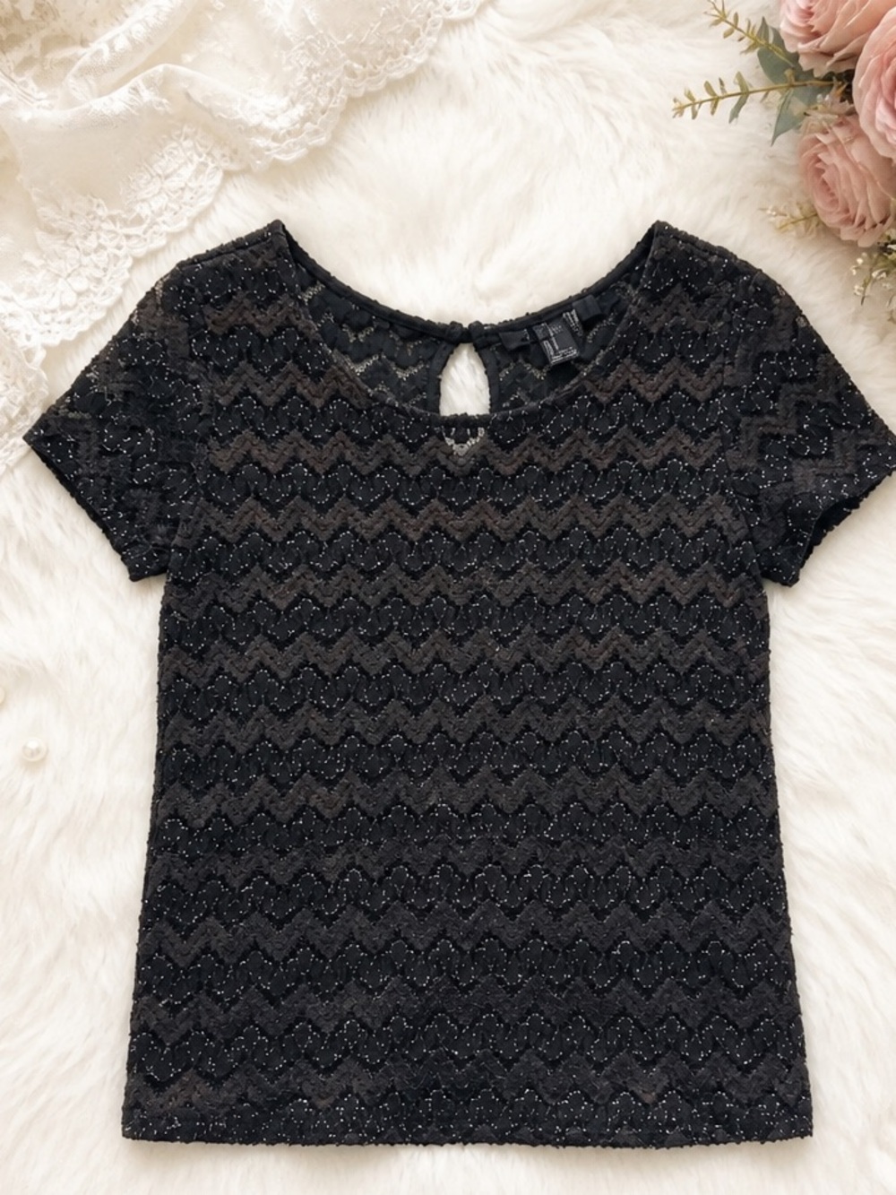 Black Short Sleeve Elegant shimmer peekaboo lace keyhole closure Top small